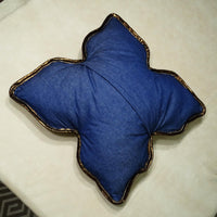 Arabesque pillow